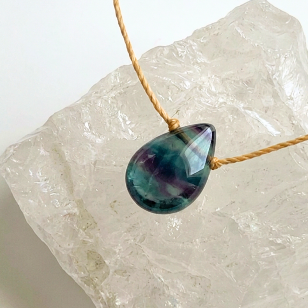 Green Fluorite Pendant Necklace for an Amazing Sister