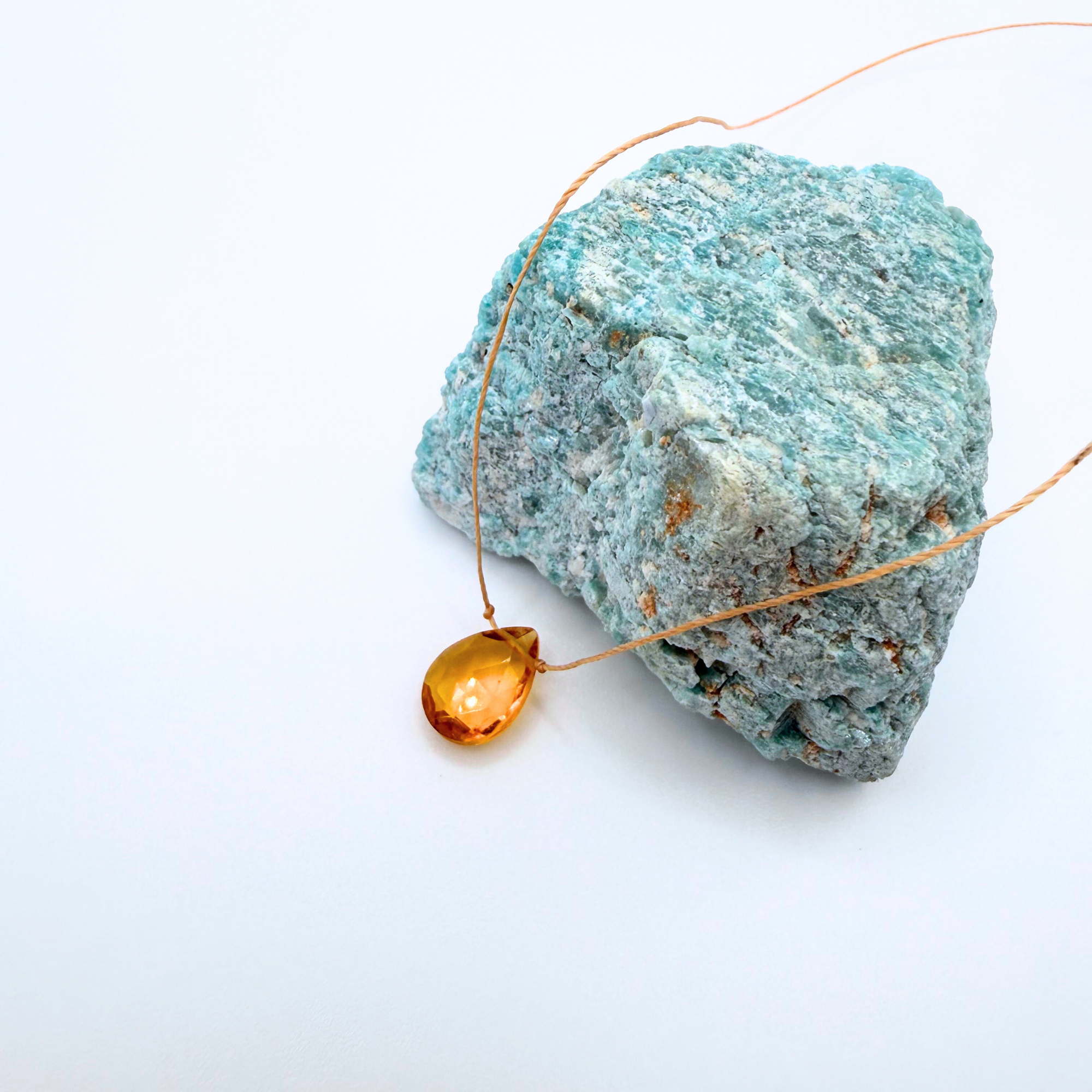 Minimal Yellow Citrine Pendant Necklace-Persistent